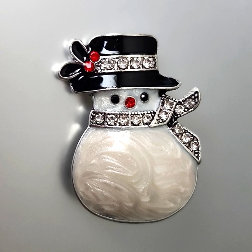 Brooch Christmas Pearlized Body Snowman Pin Rhinestones Silver Tone